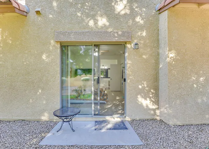 Holiday home Pool Access + Patio: Retreat, 3 Mi To Dtwn! Mesa